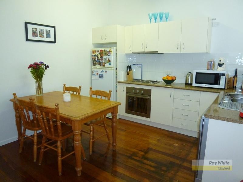 2/89 Junction Road, Clayfield QLD 4011