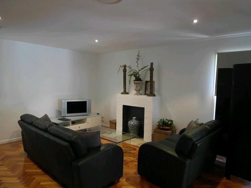 21 Long Street, Hendra QLD 4011