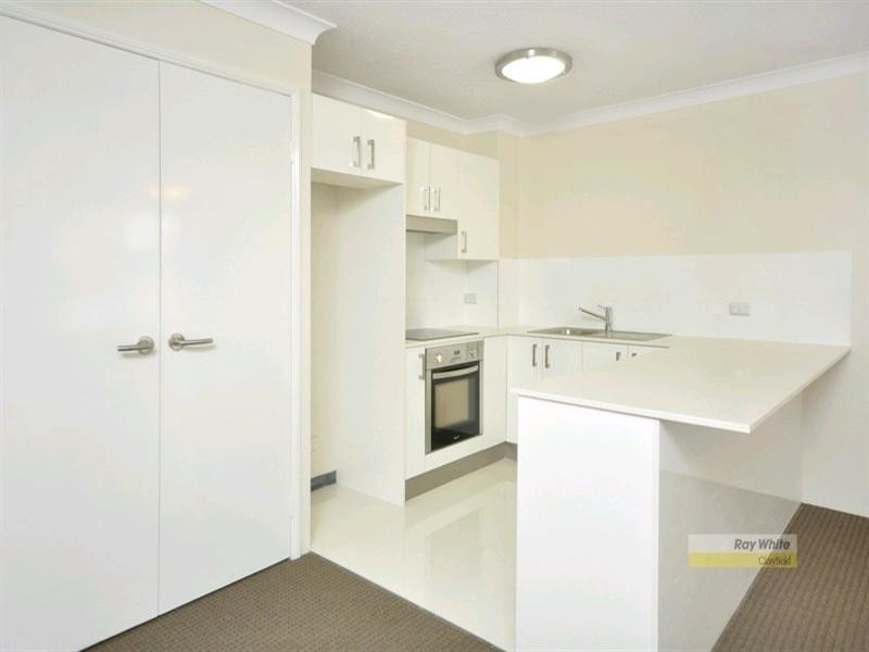 1/100 Bayview Terrace, Clayfield QLD 4011
