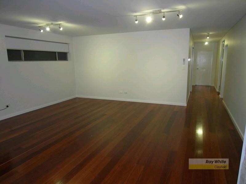 3/111 Windermere Road, Hamilton QLD 4007