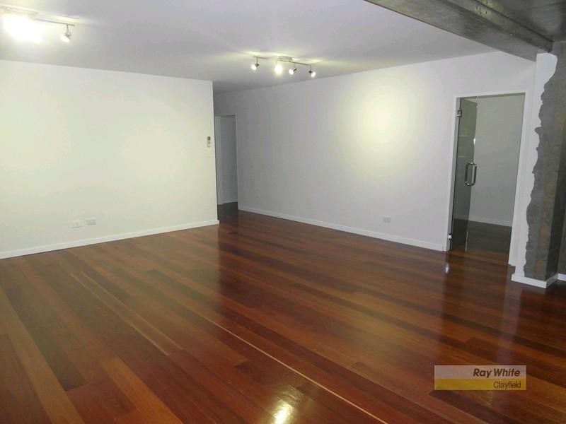 3/111 Windermere Road, Hamilton QLD 4007