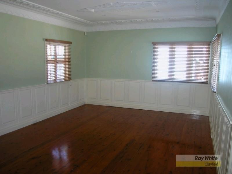 153 Main Avenue, Wavell Heights QLD 4012