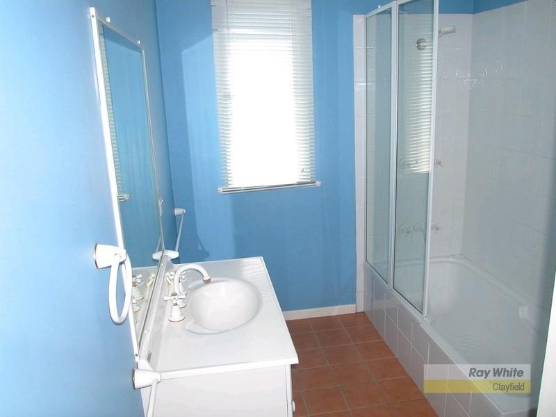 153 Main Avenue, Wavell Heights QLD 4012