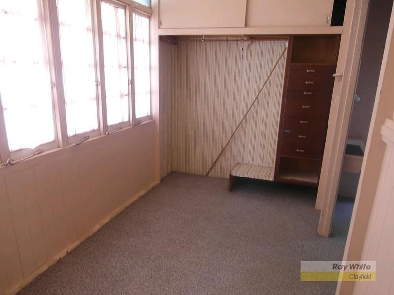 8 Highlands Street, Albion QLD 4010