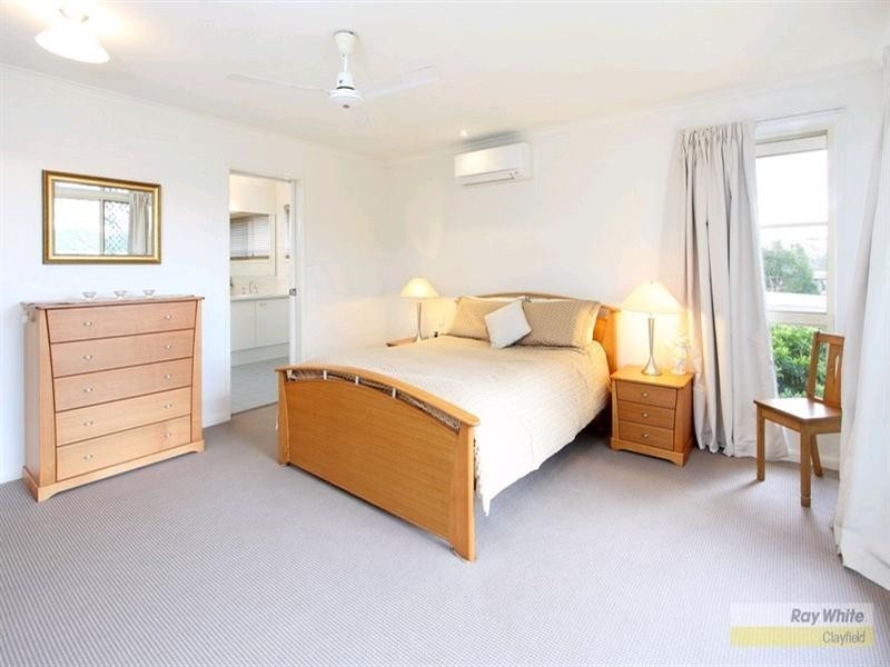 21 Westwood Street, Wavell Heights QLD 4012