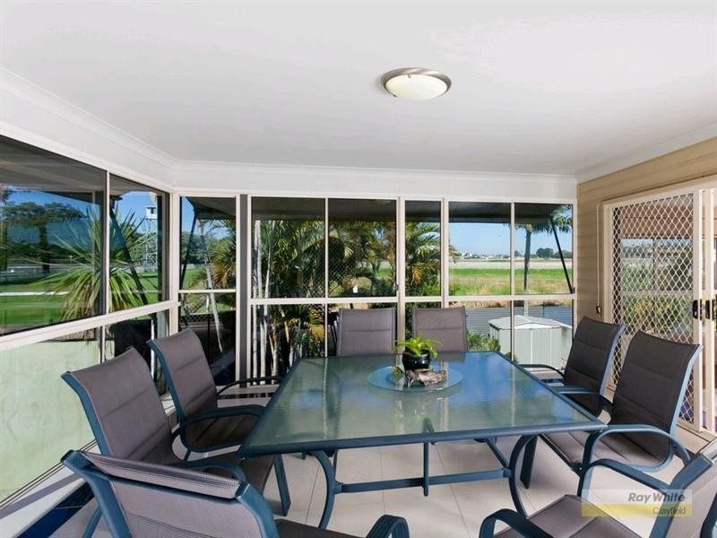 26 Mein Street, Hendra QLD 4011