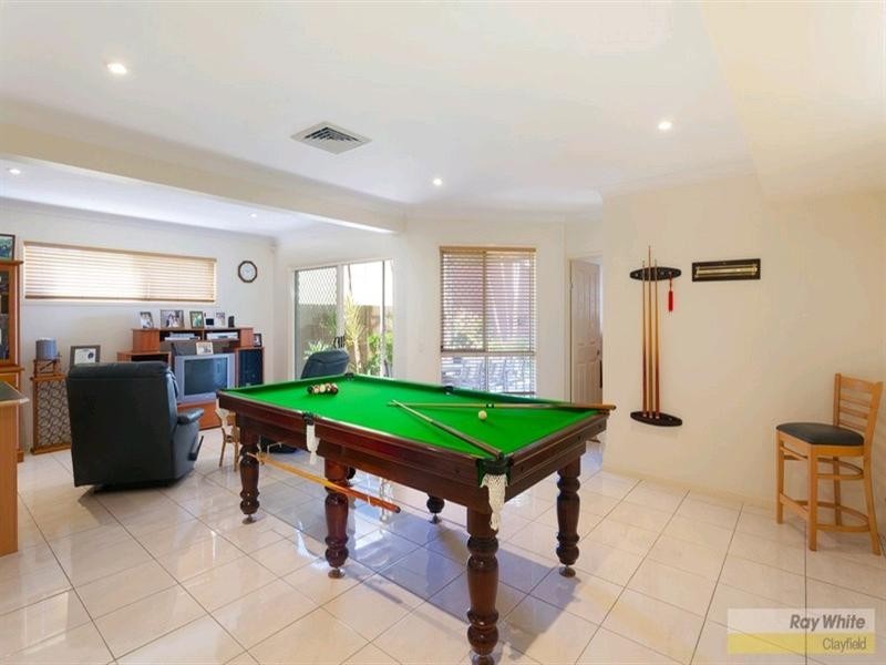 26 Mein Street, Hendra QLD 4011