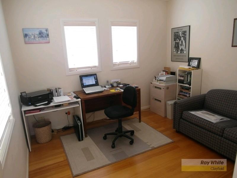 102 Barlow Street, Clayfield QLD 4011
