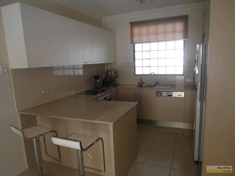 2/33 Station Avenue, Gaythorne QLD 4051