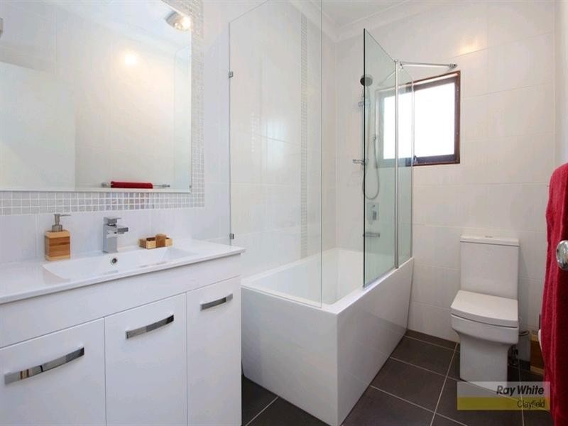 5 School Street, Hendra QLD 4011