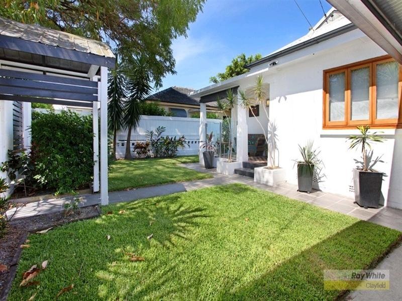 5 School Street, Hendra QLD 4011