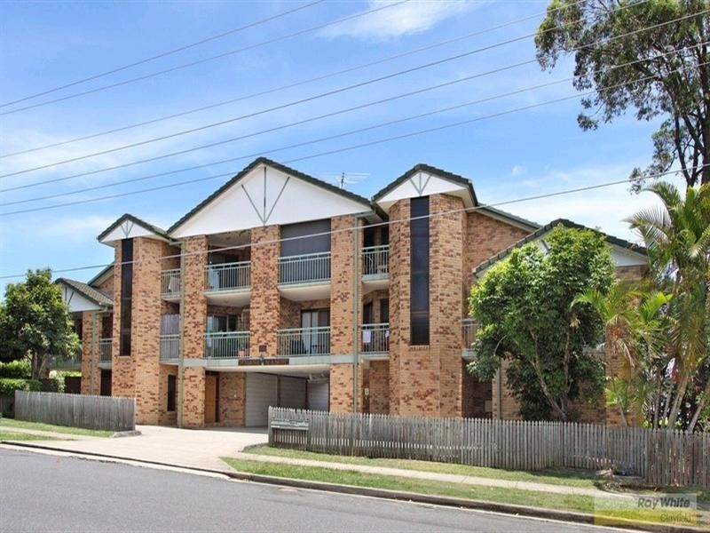 4/56 Franz Road, Clayfield QLD 4011