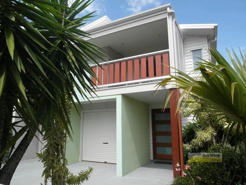 157 Kent Road, Wooloowin QLD 4030