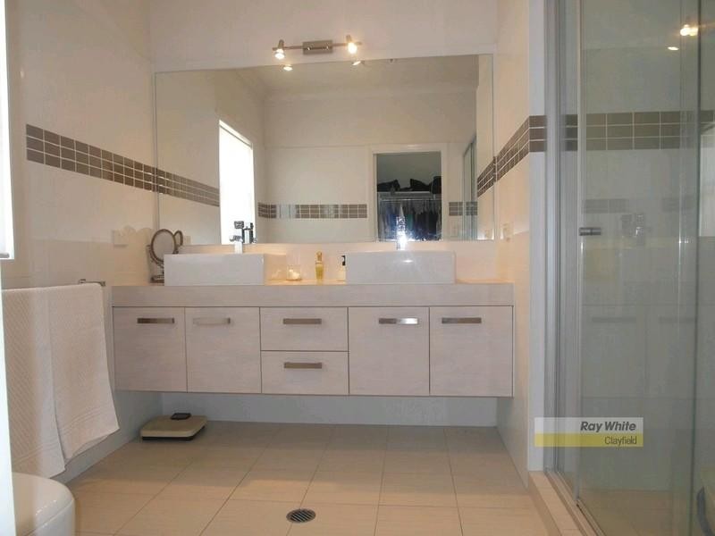 157 Kent Road, Wooloowin QLD 4030