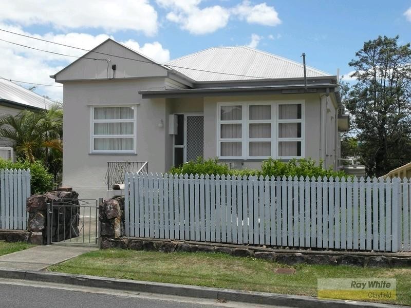 11 York Street, Hamilton QLD 4007