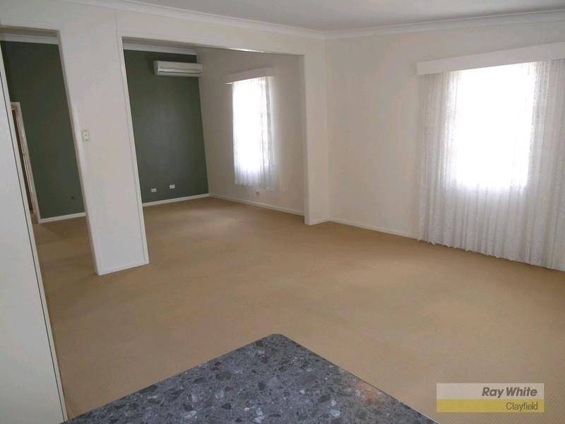 11 York Street, Hamilton QLD 4007