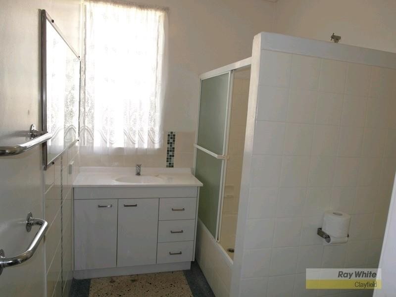 11 York Street, Hamilton QLD 4007