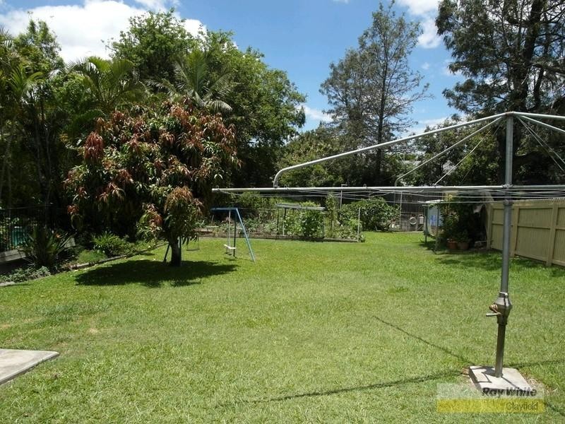 11 York Street, Hamilton QLD 4007