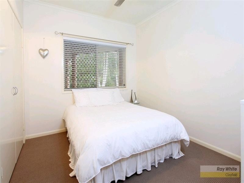 21 Westwood Street, Wavell Heights QLD 4012