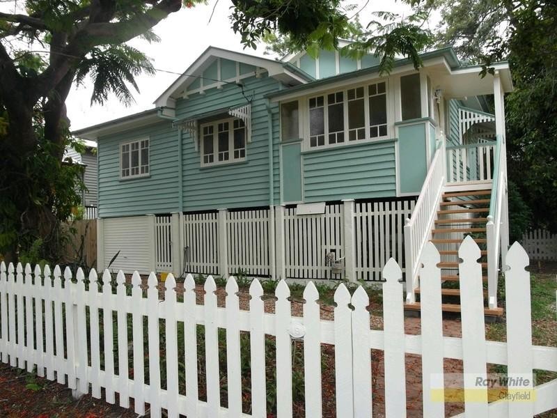 19 Lucy Street, Albion QLD 4010