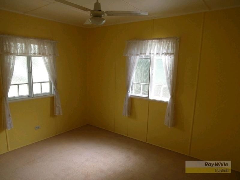 19 Lucy Street, Albion QLD 4010