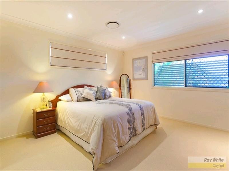 26 Mein Street, Hendra QLD 4011