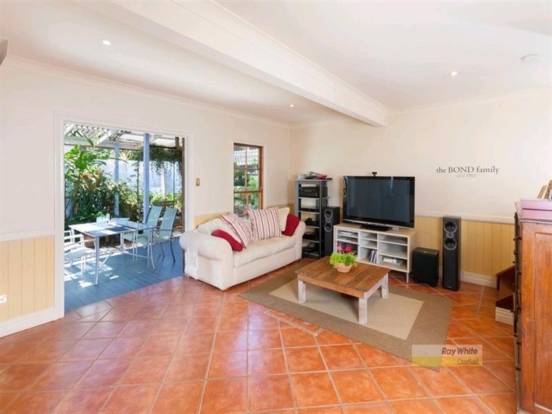 75 Kent Road, Wooloowin QLD 4030