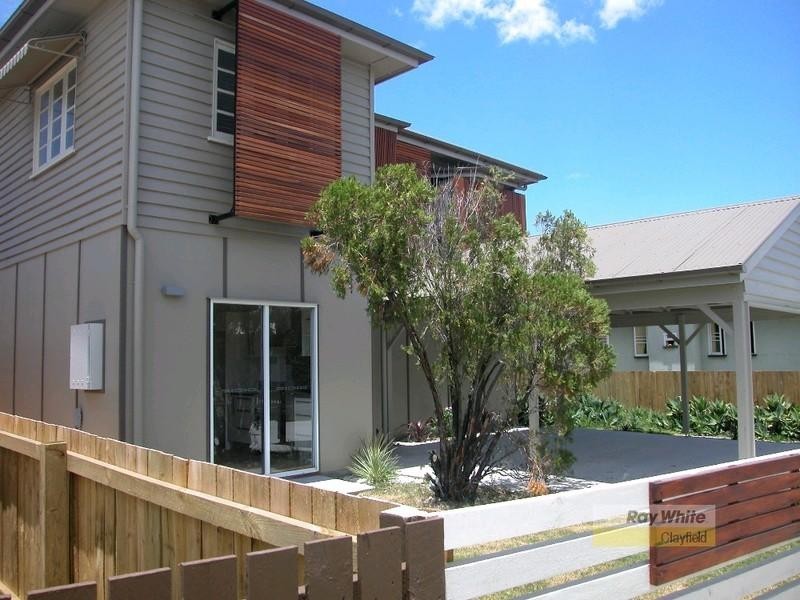 77 Oates Parade, Northgate QLD 4013