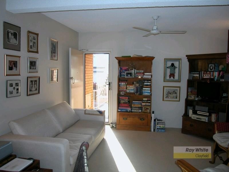 2/129 Crescent Road, Ascot QLD 4007