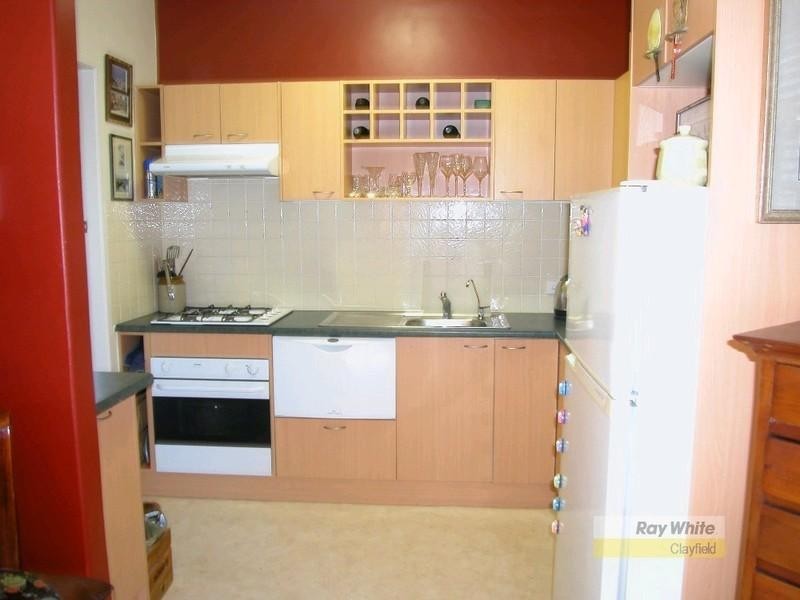 2/129 Crescent Road, Ascot QLD 4007