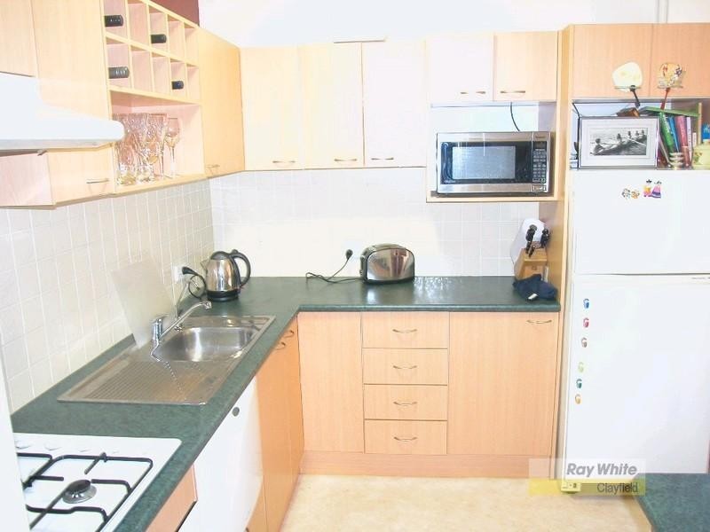 2/129 Crescent Road, Ascot QLD 4007