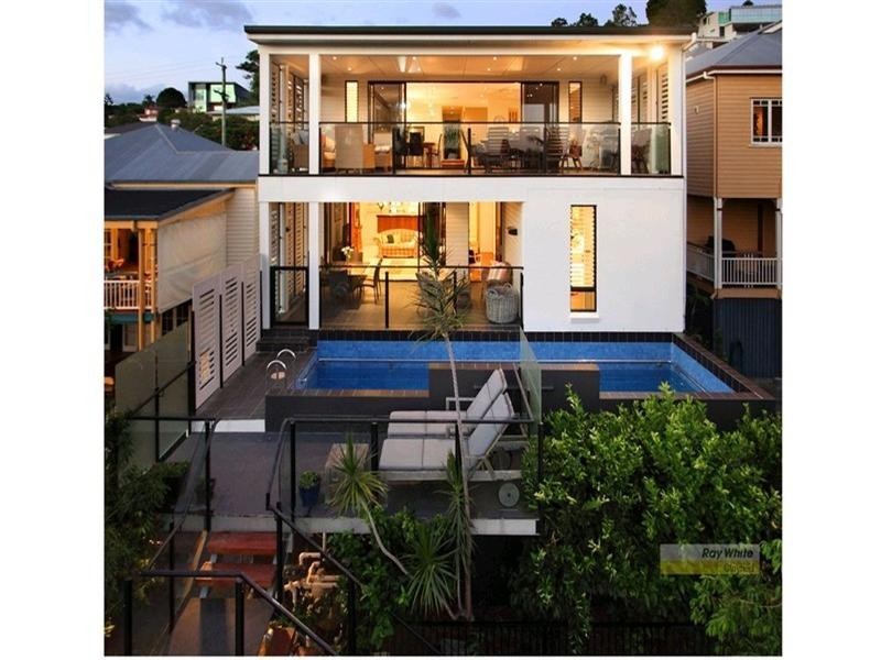 125 Crosby Road, Hamilton QLD 4007