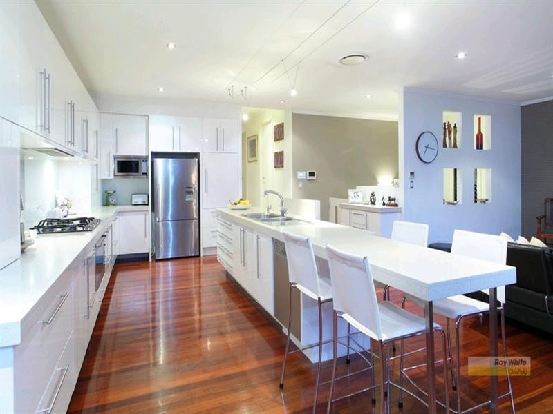 125 Crosby Road, Hamilton QLD 4007