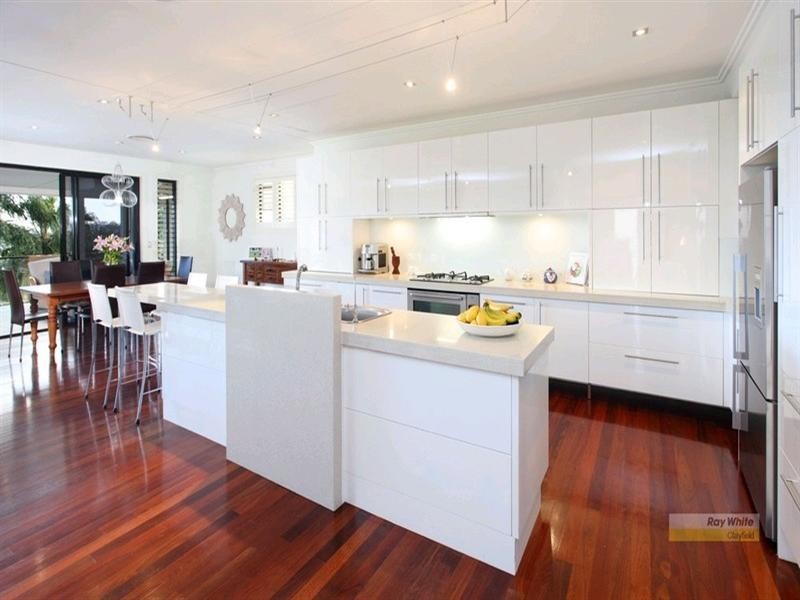 125 Crosby Road, Hamilton QLD 4007