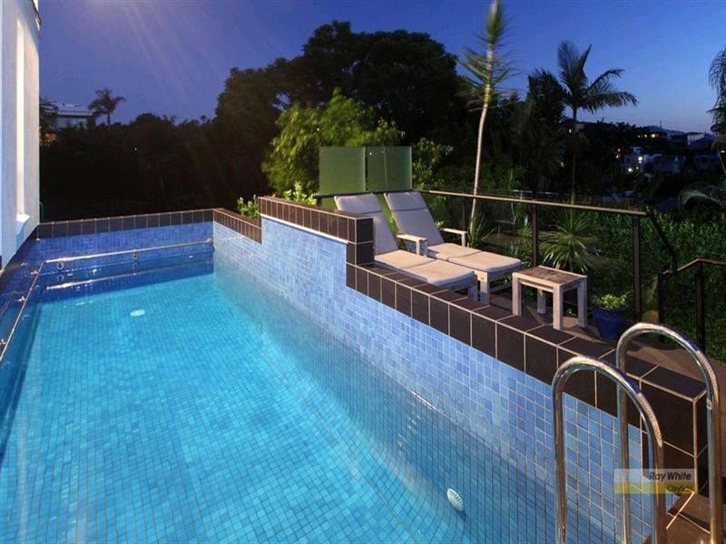 125 Crosby Road, Hamilton QLD 4007