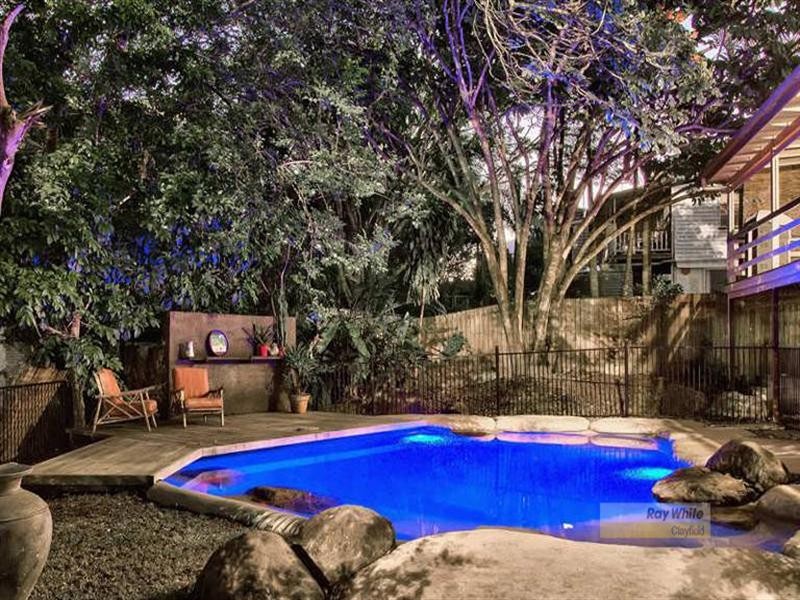 19 Ruby Street, Newmarket QLD 4051