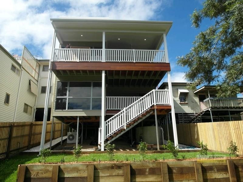 35 Garrick Terrace, Herston QLD 4006