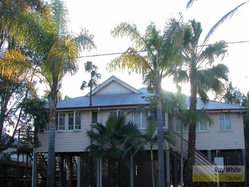 2/6 Gregory Street, Clayfield QLD 4011