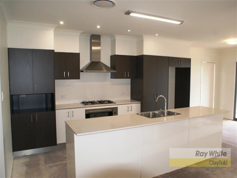 52 Ure Street, Hendra QLD 4011