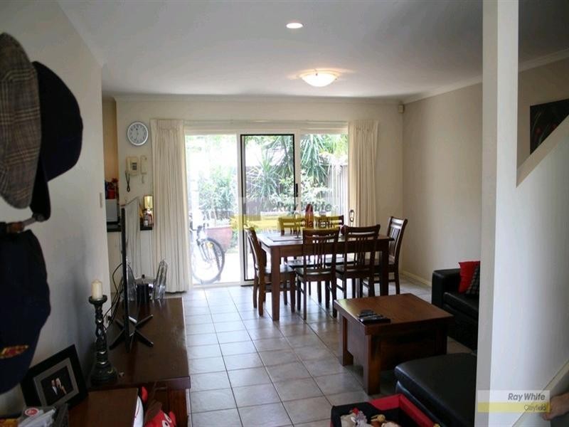 9/139 Pring Street, Hendra QLD 4011