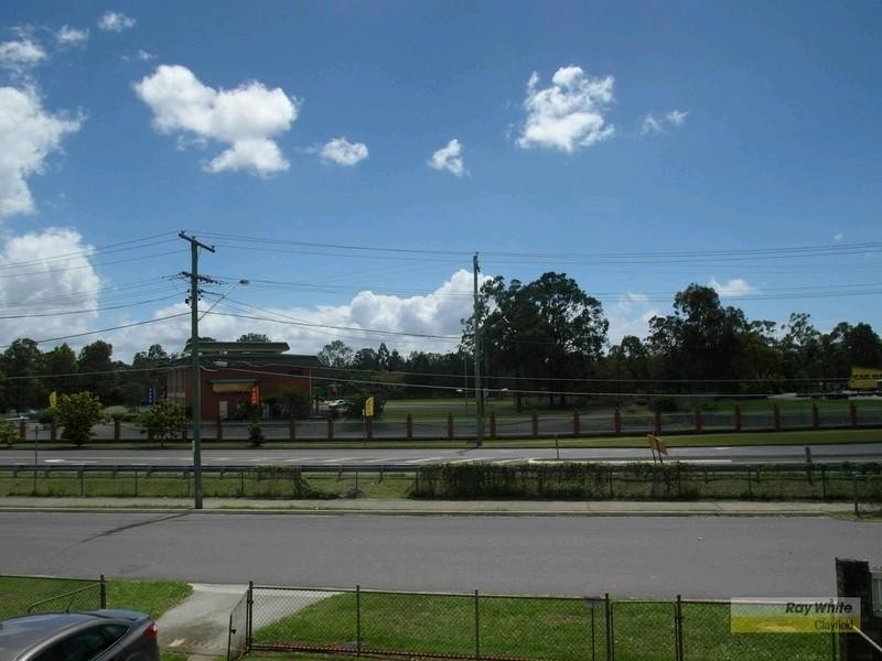 4 Depot Road, Deagon QLD 4017