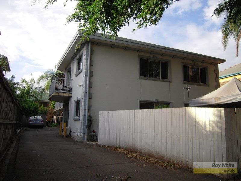 2/666 Kingsford Smith Drive, Hamilton QLD 4007