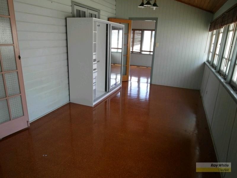 24 Henry Street, Wooloowin QLD 4030