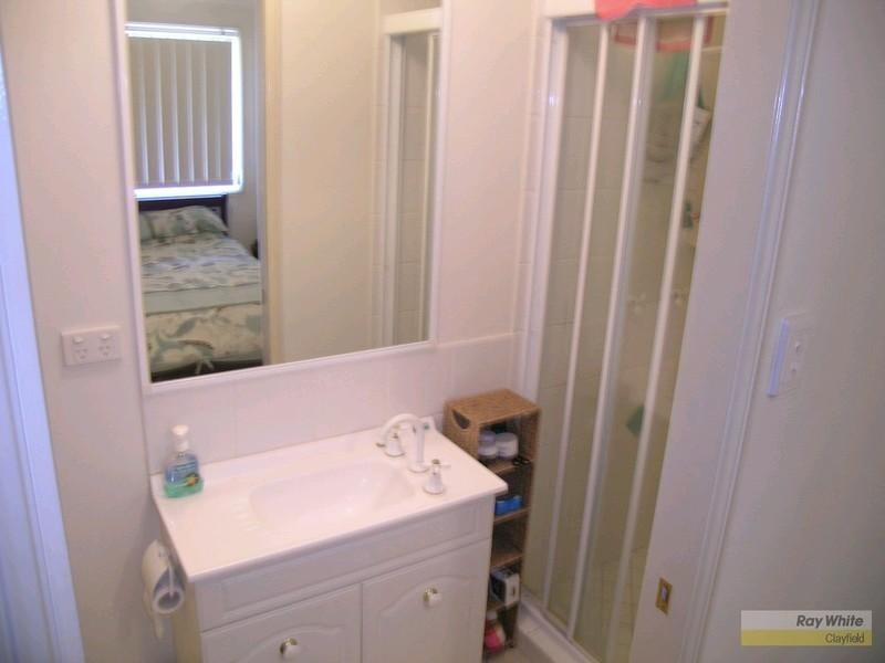 9/125 Allen Street, Hamilton QLD 4007