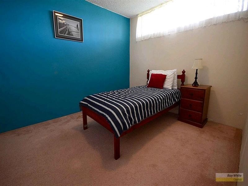 2/27 Miles Street, Clayfield QLD 4011