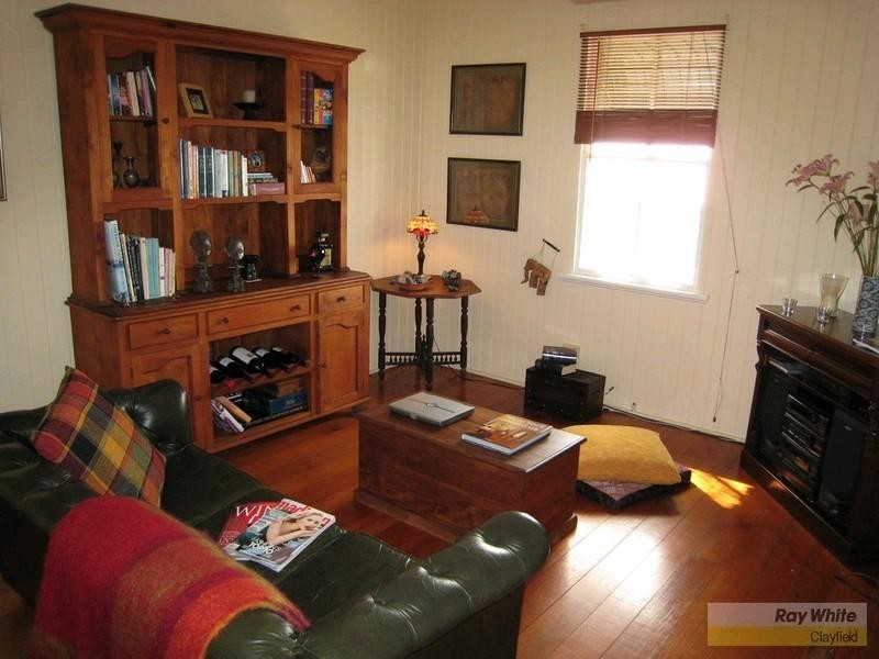 9 Dalziel Street, Nundah QLD 4012