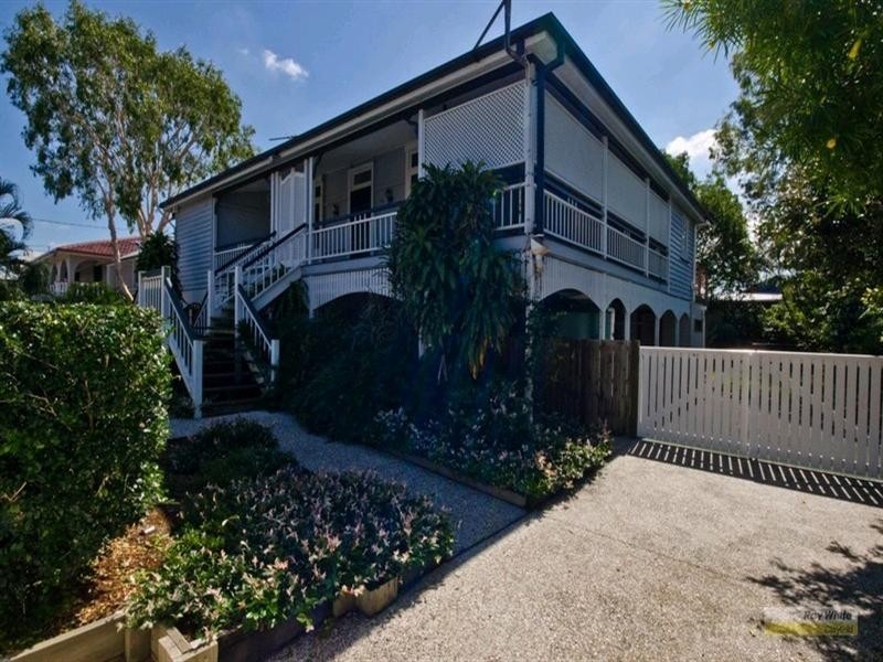 74 Felix Street, Wooloowin QLD 4030