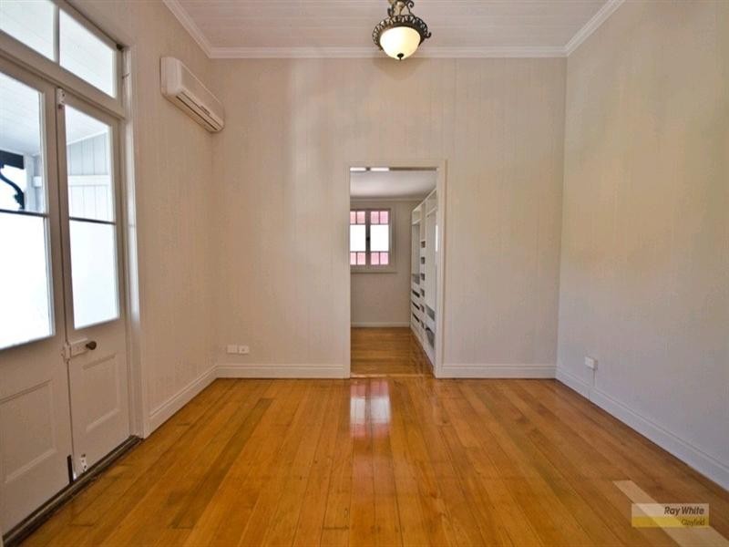74 Felix Street, Wooloowin QLD 4030