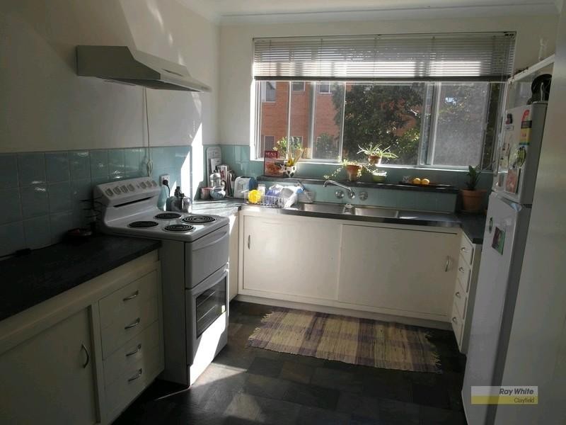 1/102 Windermere Road, Hamilton QLD 4007