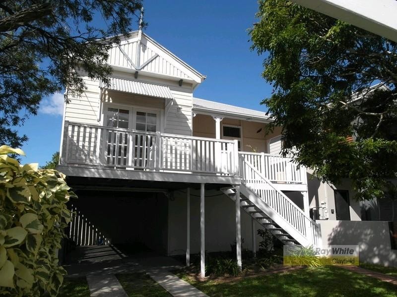 17 Blaikie Street, Hendra QLD 4011